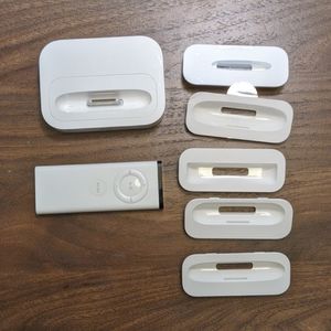 Apple ipod Stereo Stand